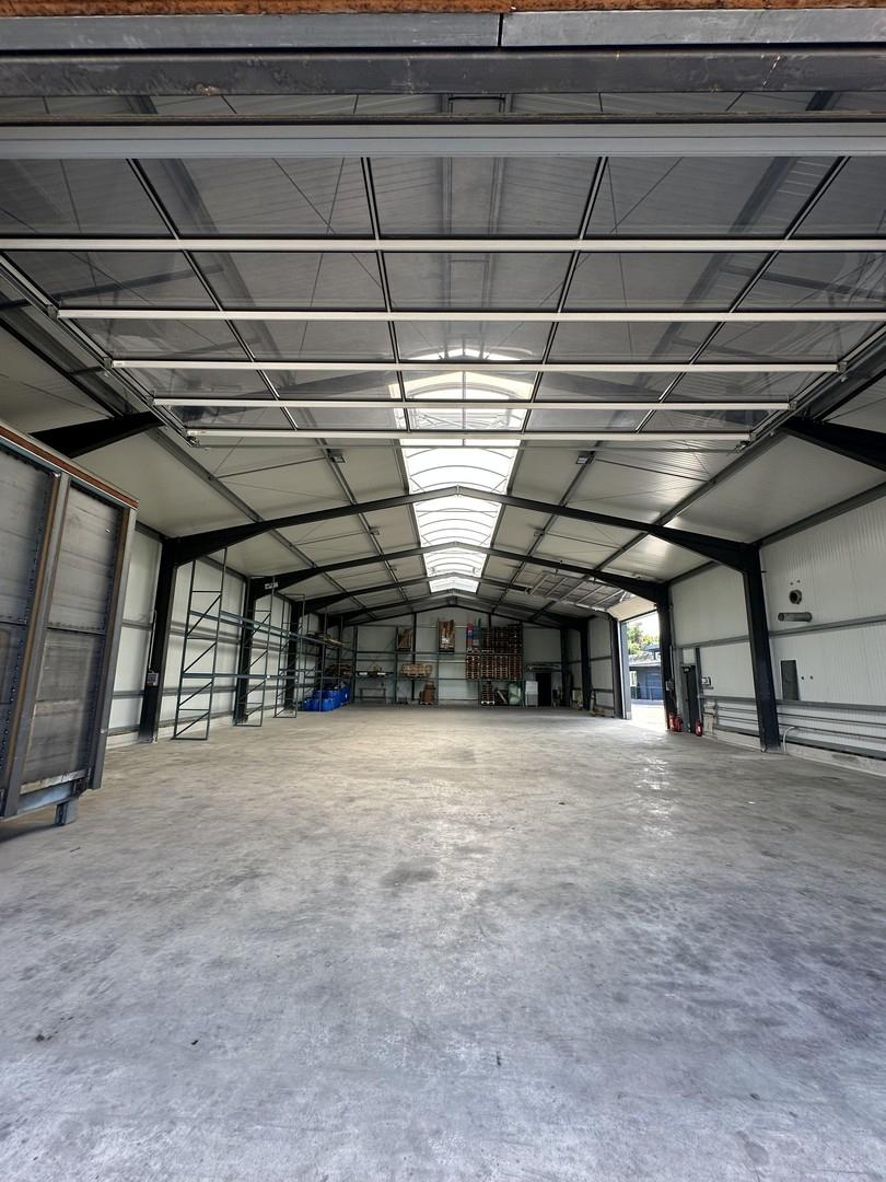 Halle 450 m² Gesamtfläche