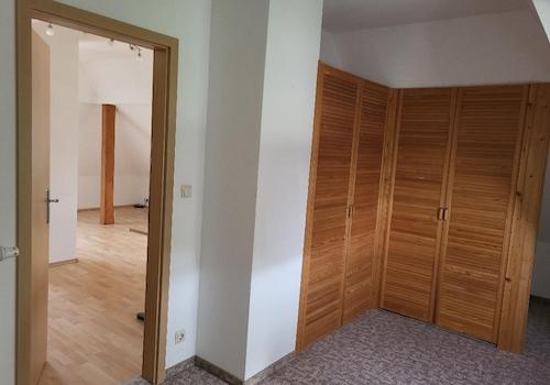 Zimmer  mit Einbauschränke
