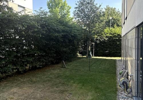 Seitlicher Garten