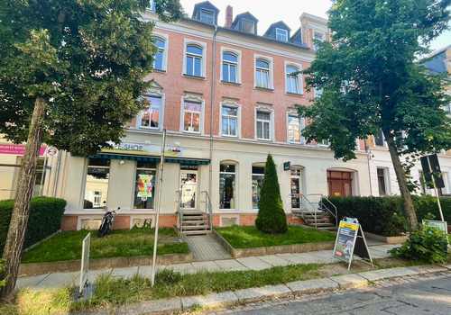 Zugang Straßenseite