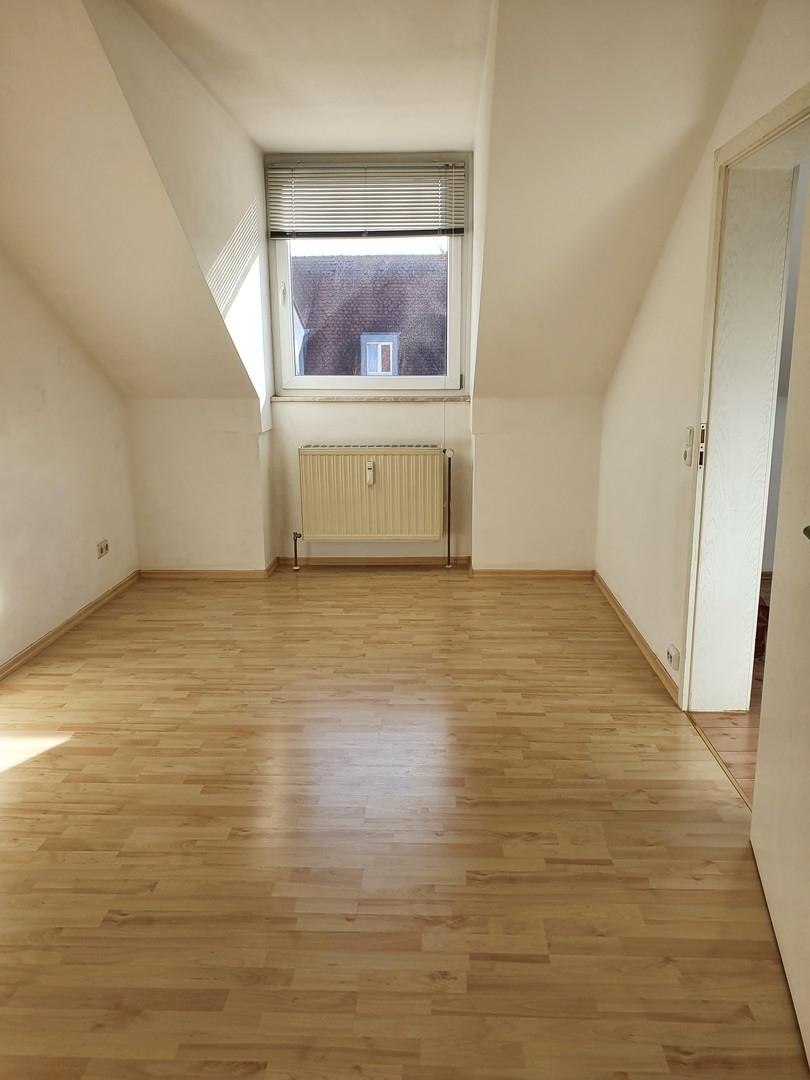 Schlaf- und Arbeitszimmer