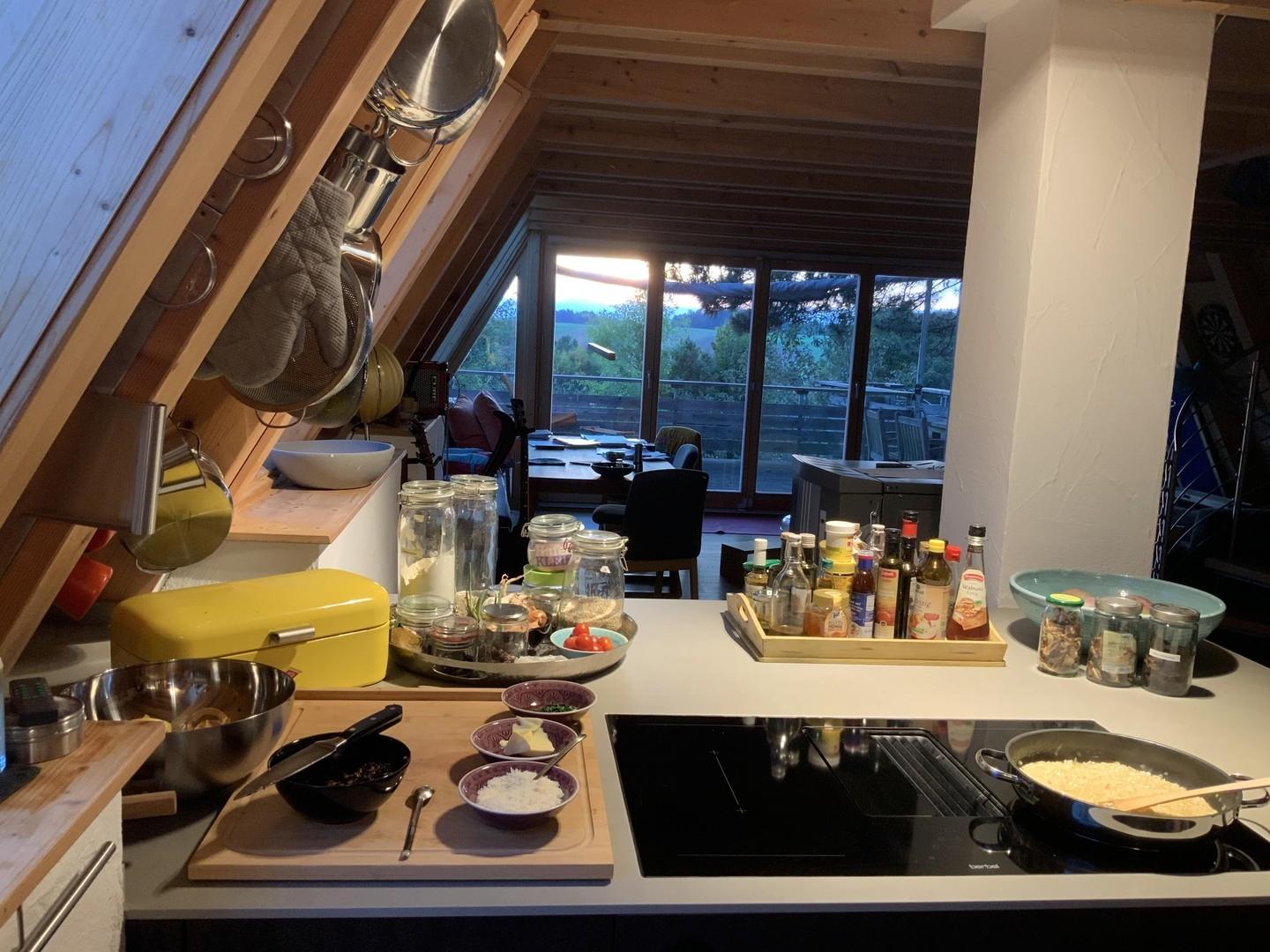 Kochen in der Abendsonne