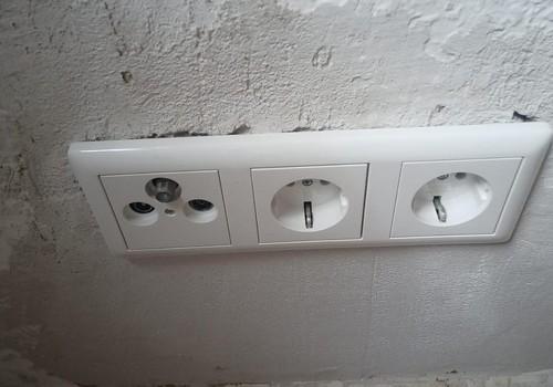 Neue Steckdosen