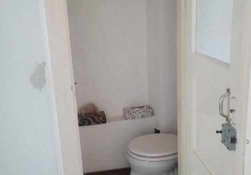 Kleine Toilette