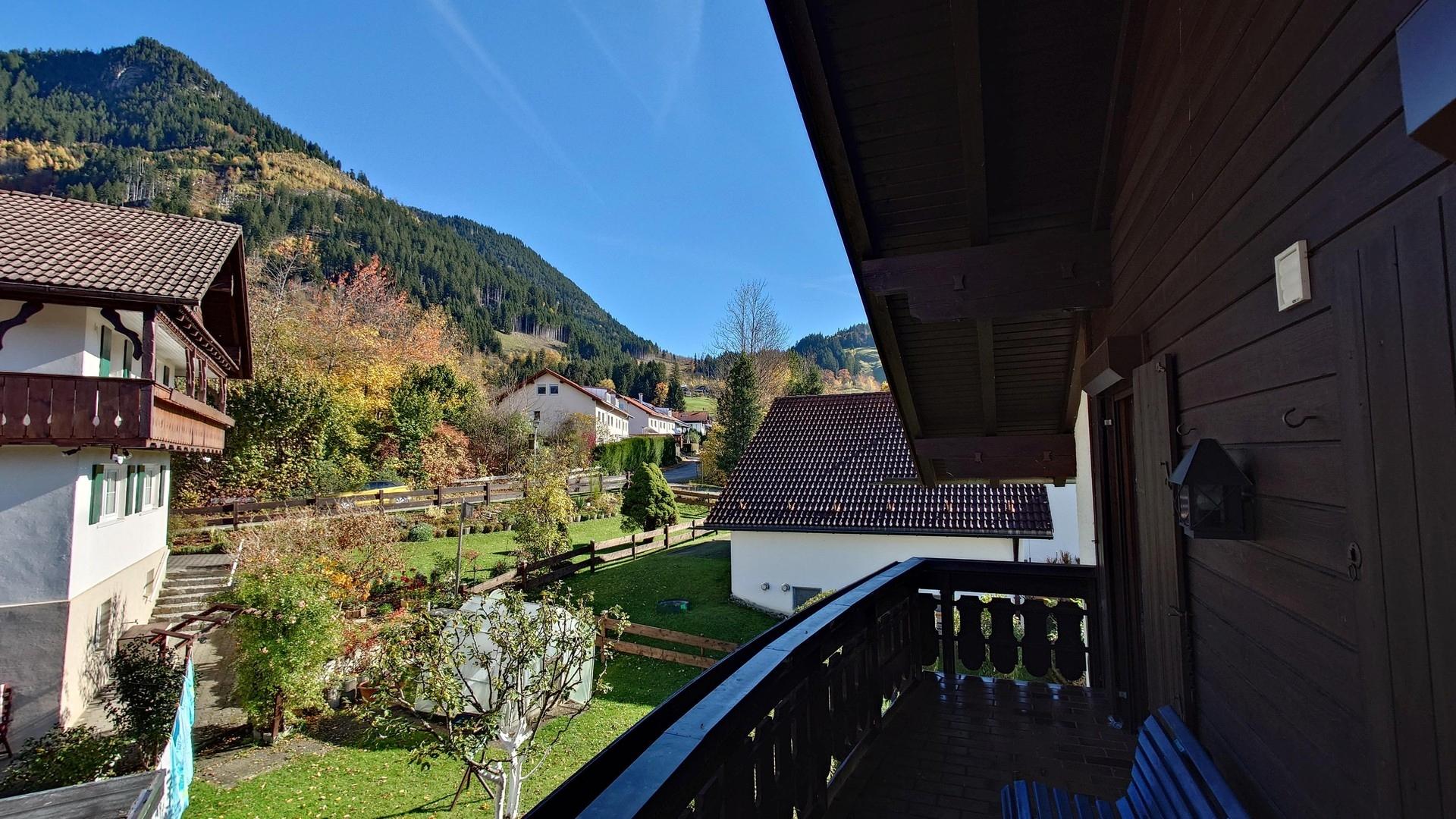 Ostbalkon Schlafzimmer OG