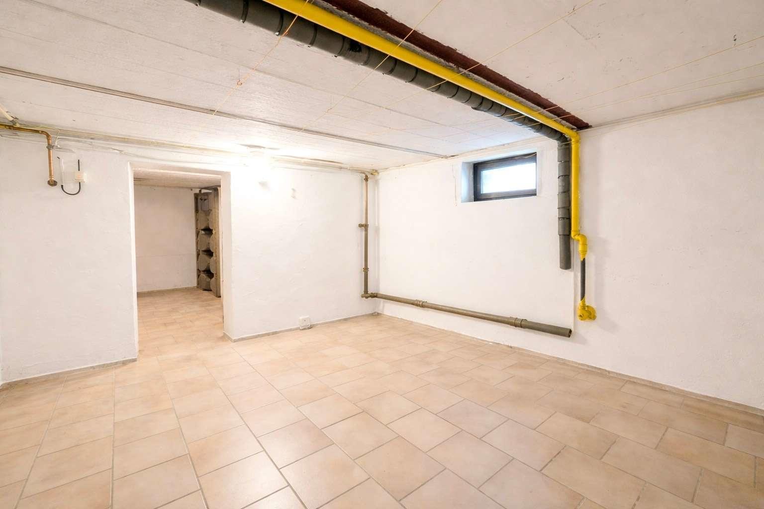 UG viel Fläche
