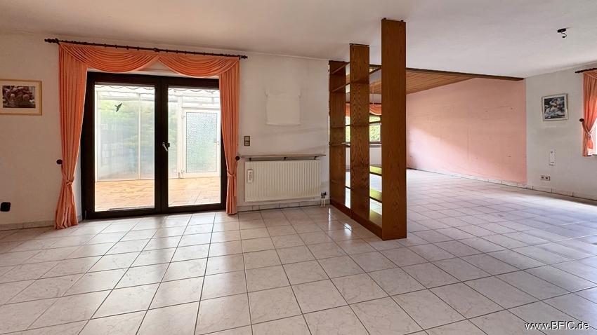 EG Wohnzimmer, albtrennbares Zimmer