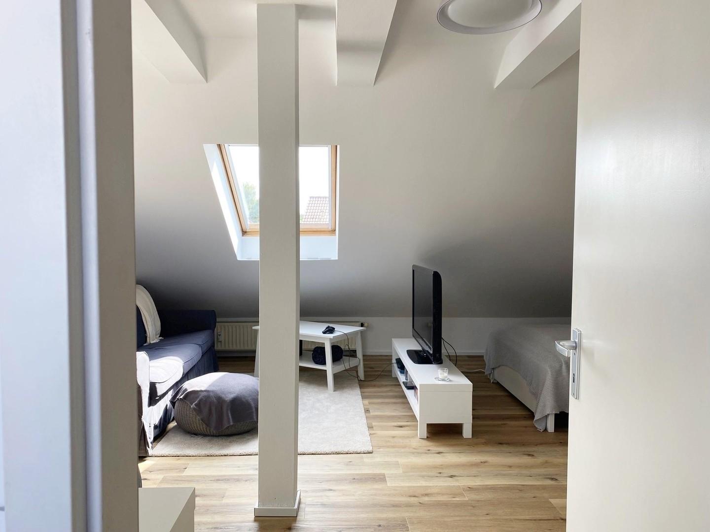 Wohn/Schlafzimmer