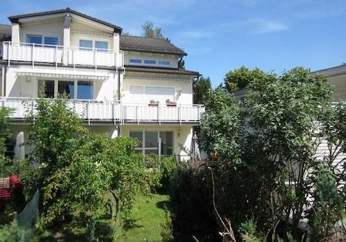Schöne eingewachsene Anlage