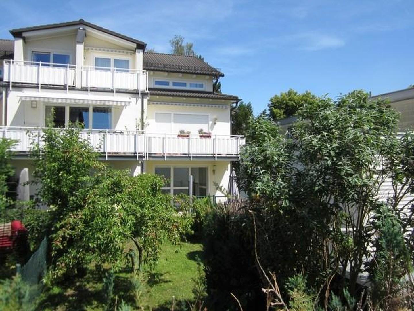 Schöne eingewachsene Anlage
