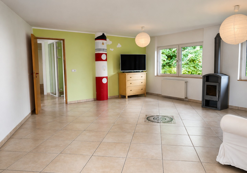 Wohnzimmer, Wohnung B