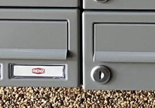 Neue Briefkastenanlage