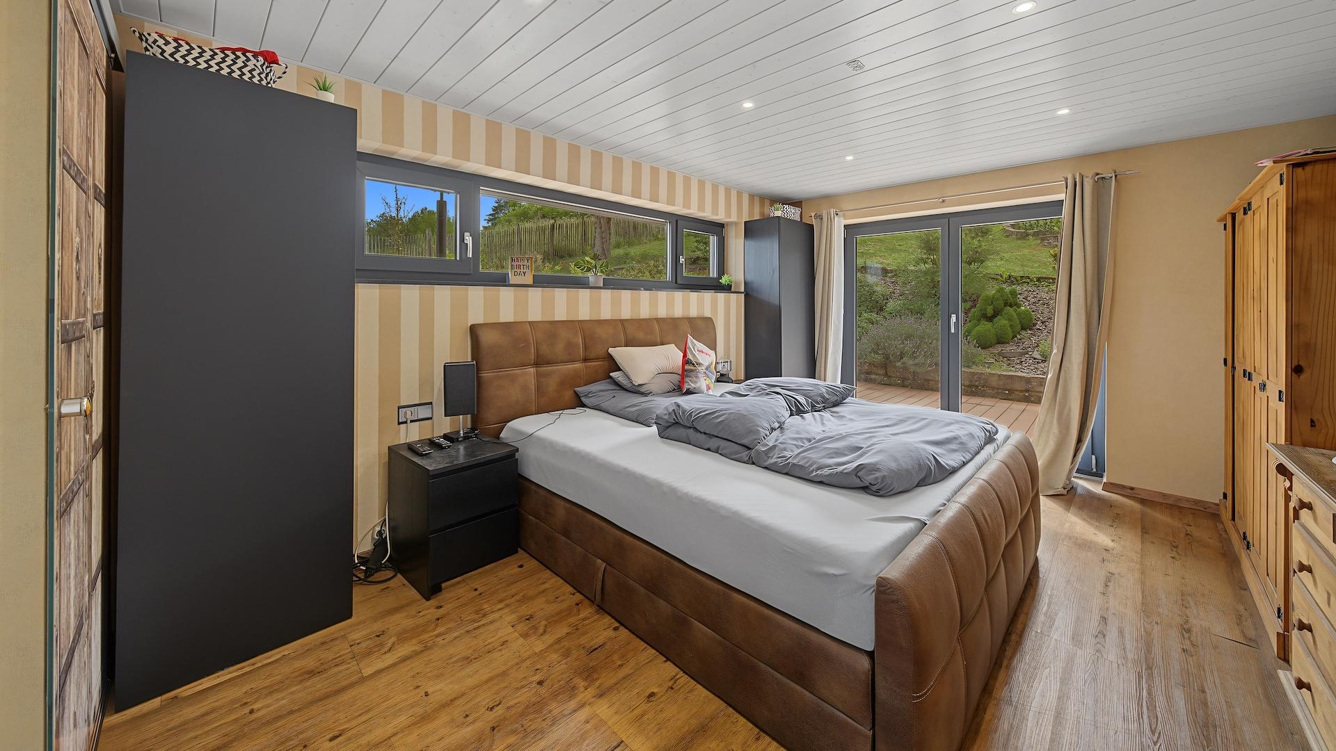 Schlafzimmer EG