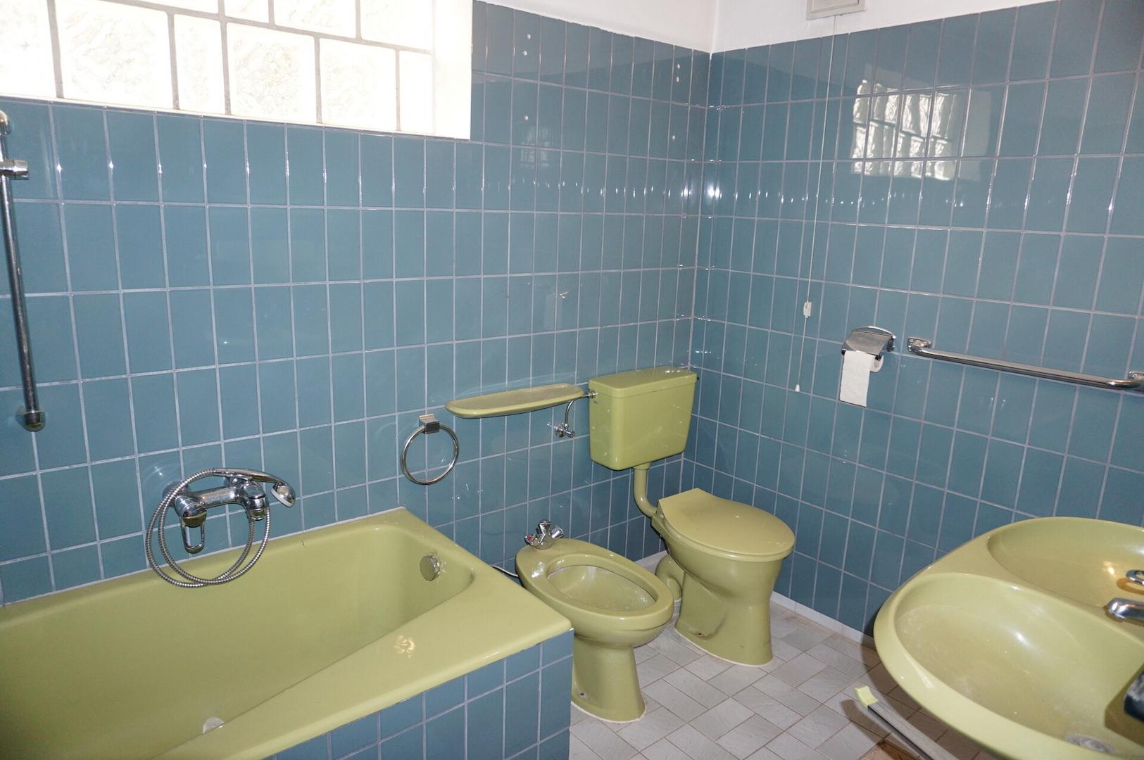 Badezimmer EG