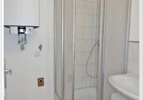 Bad m. Dusche 