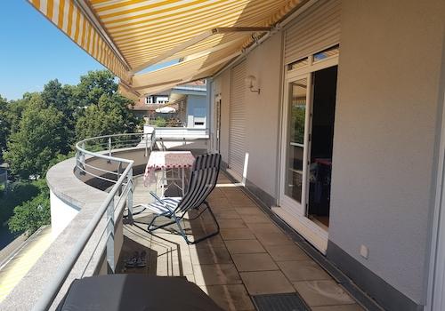 großzügiger Balkon