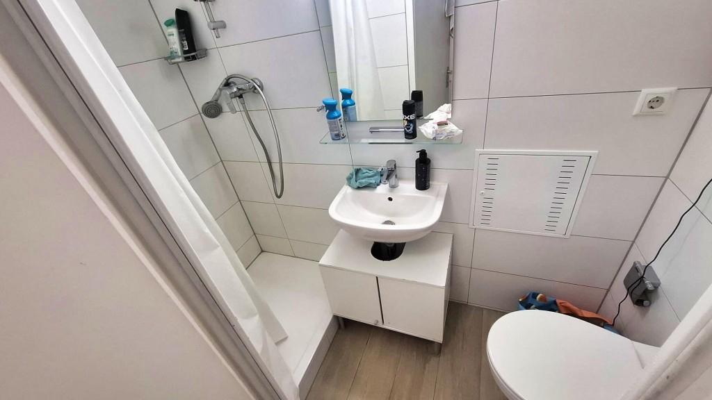 Bad mit Dusche