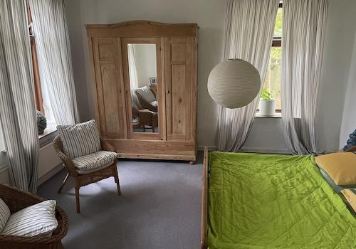 Schlafzimmer unten