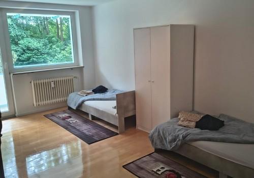 Zimmer 1