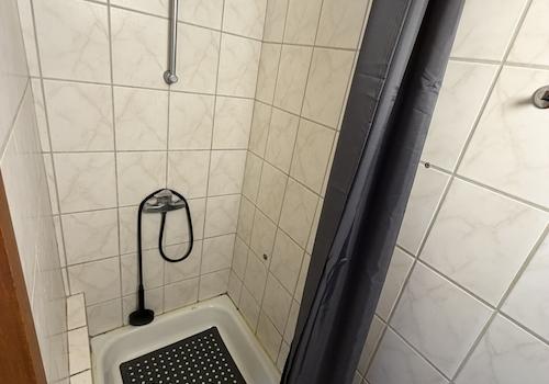 Dusche DG rechts