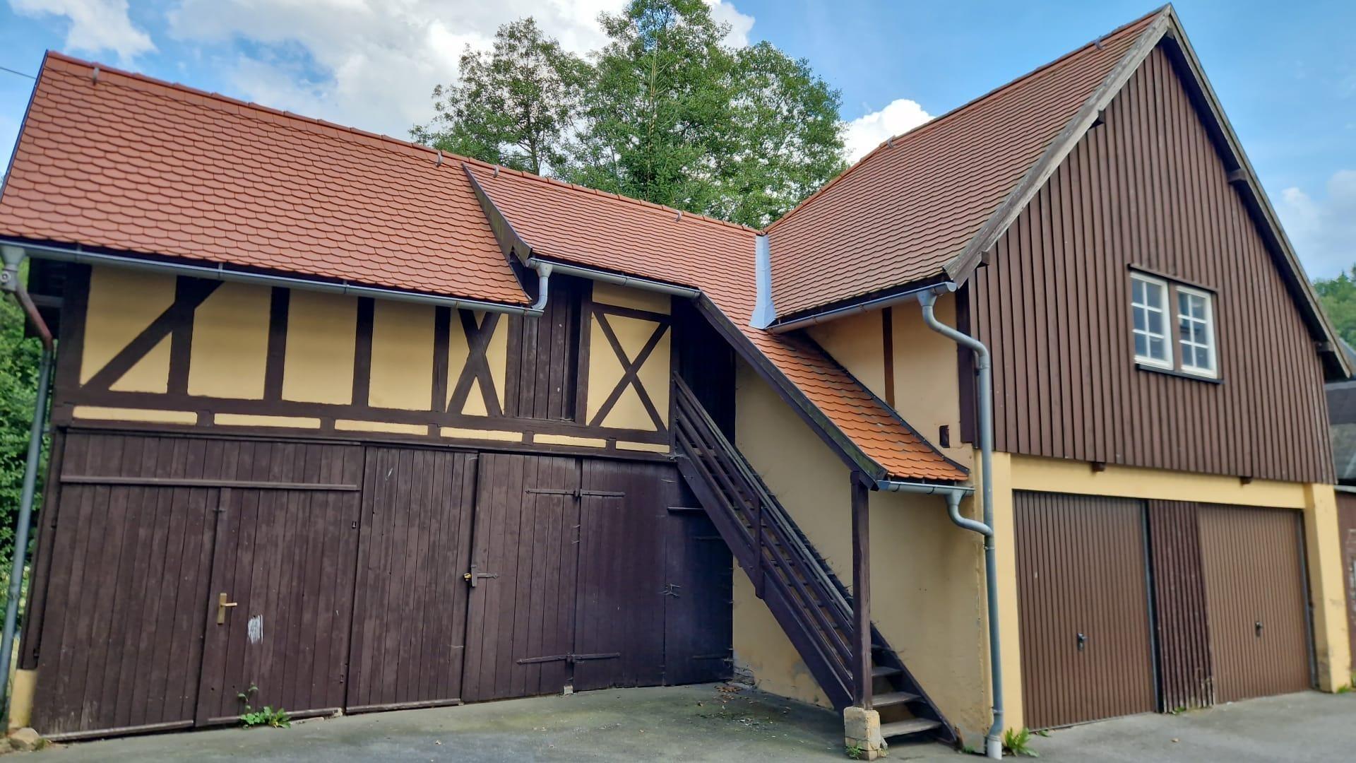 Außenansicht mitTreppe