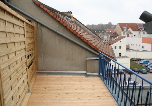 großer Balkon