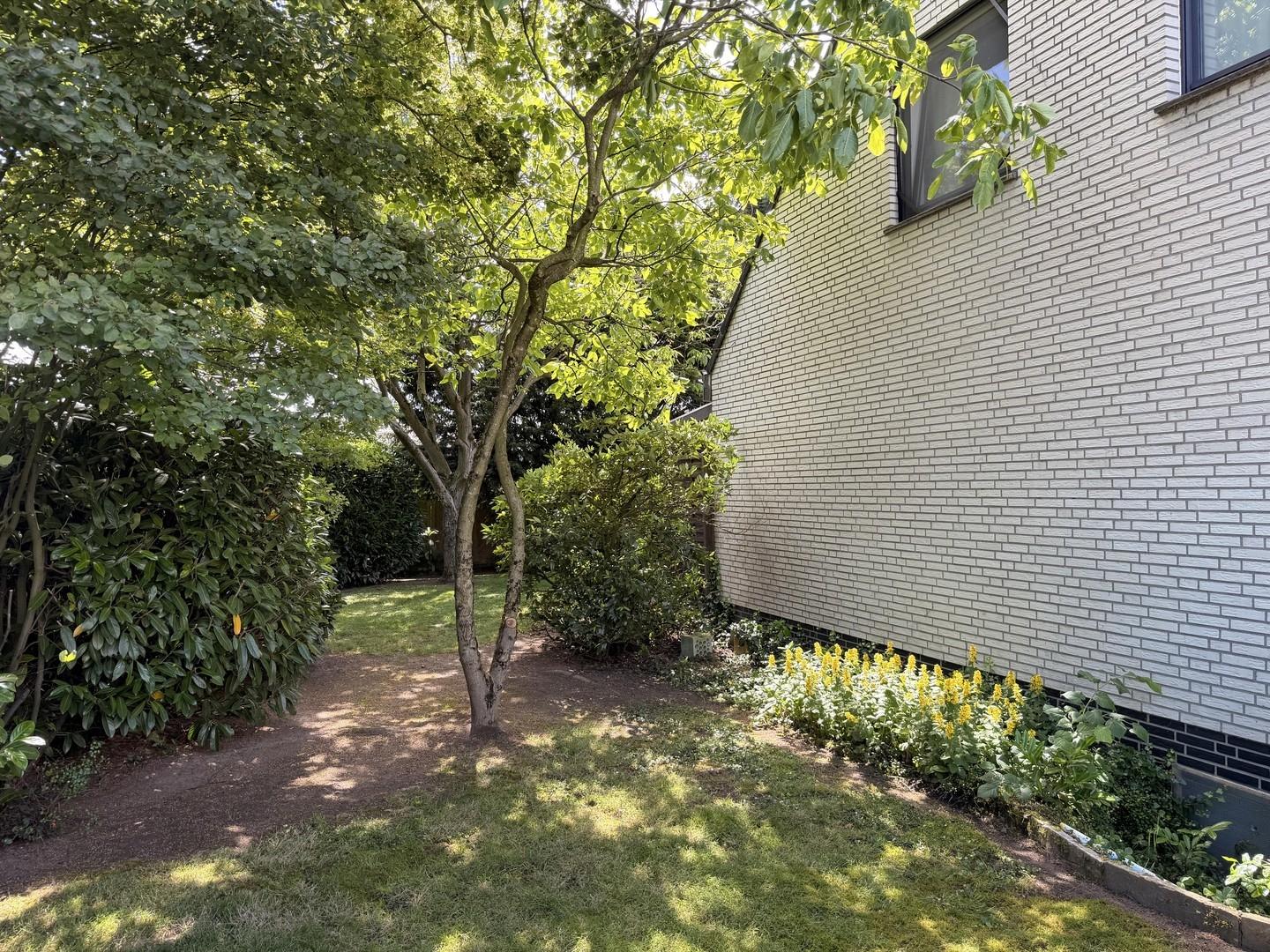 Der Garten ist uneinsehbar