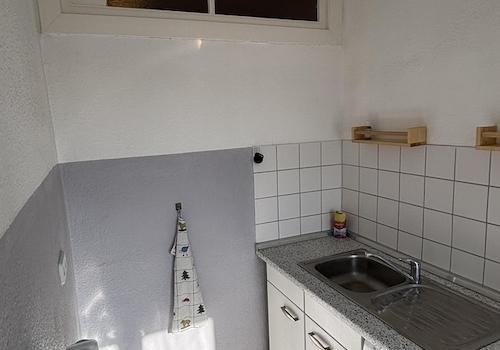 Spüle mit Waschmaschine