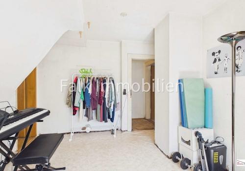 Kinder-/Schlafzimmer 2 (Durchgangszimmer) Obergeschoss