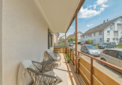 Riesiger Sonnenbalkon