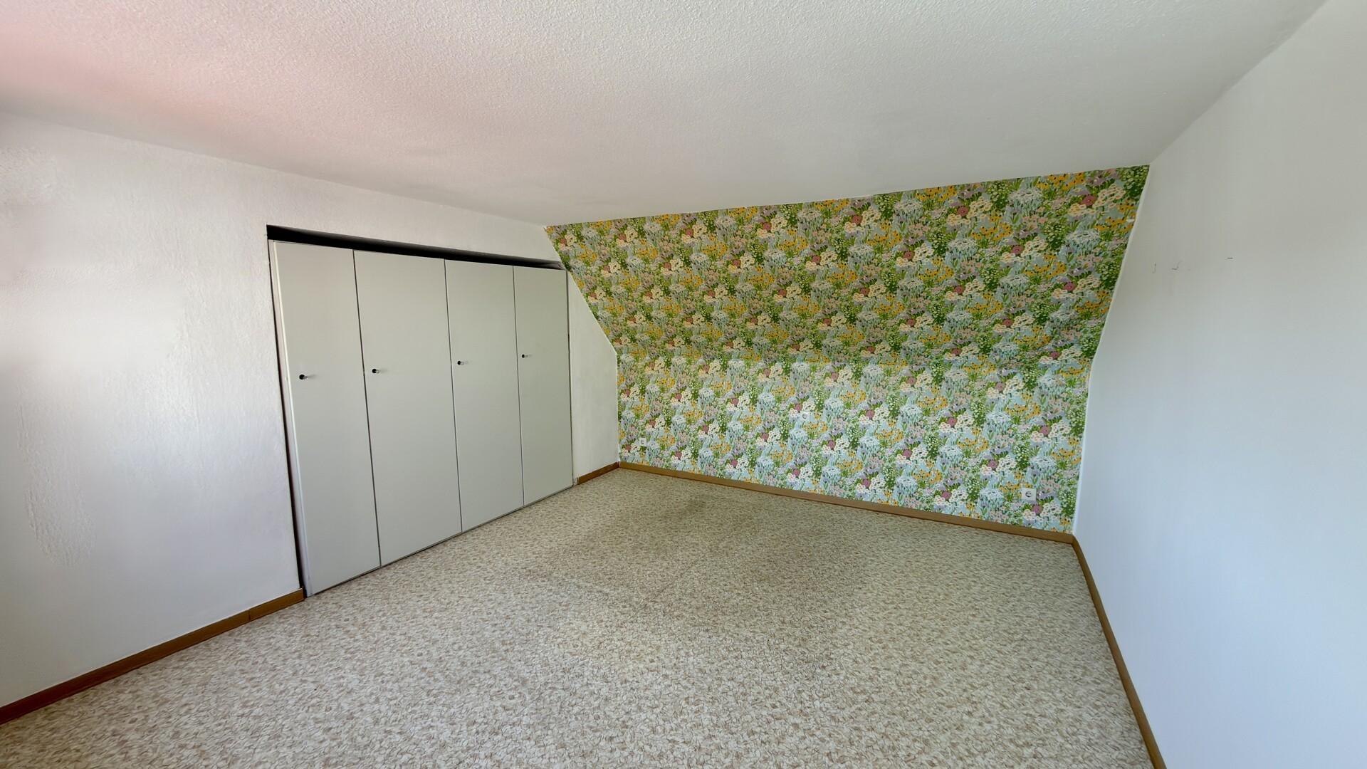 Schlafzimmer - DG
