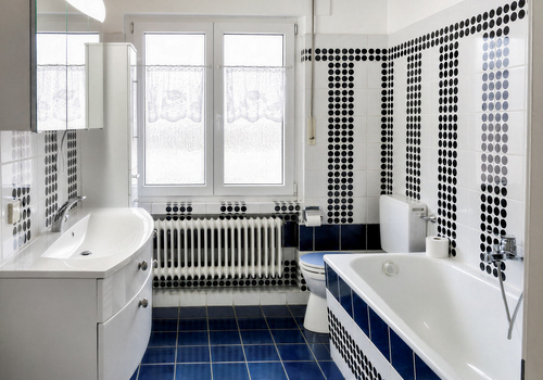 Badezimmer (OG 2)