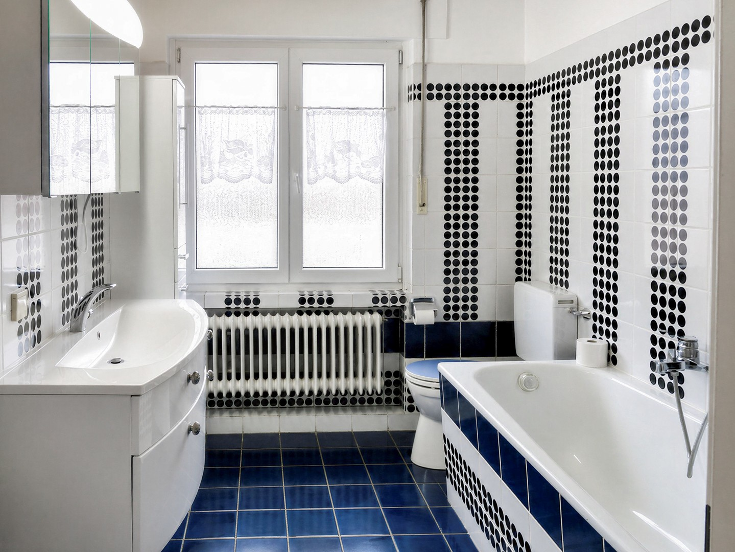 Badezimmer (OG 2)