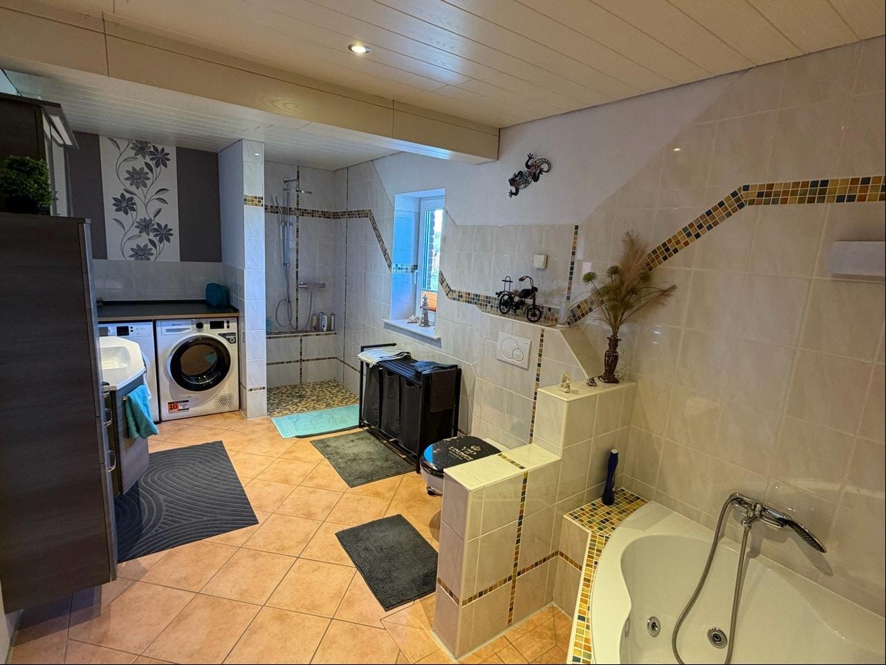 Badezimmer Dachgeschoss