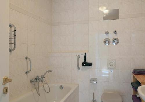 Wanne im Bad