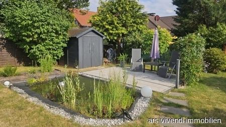 Am Gartenteich