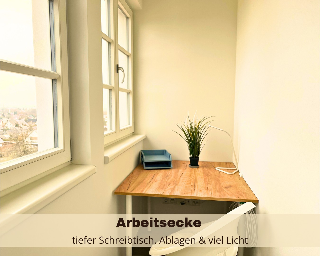 Arbeitsplatz mit AusblickSTADT