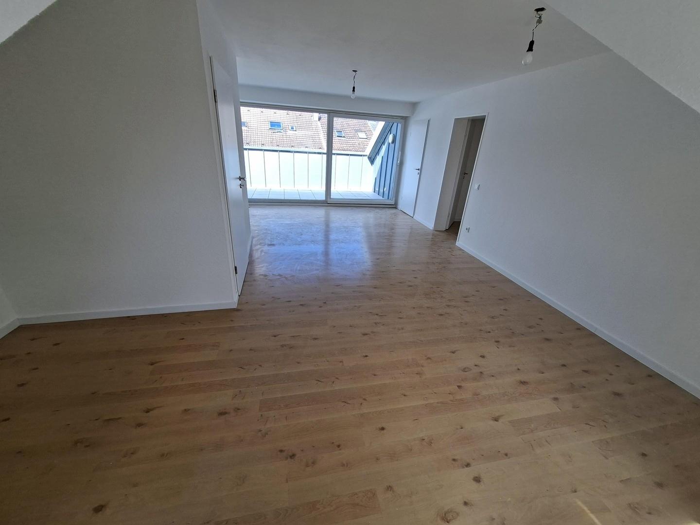 Wohn-/Esszimmer