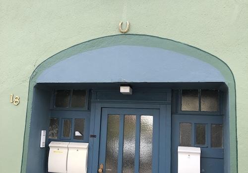 Eingang über das Torhaus
