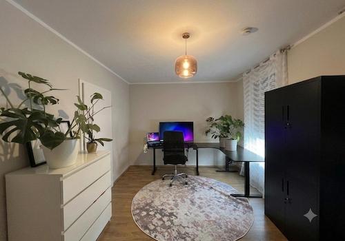 Kinderzimmer/Büro OG