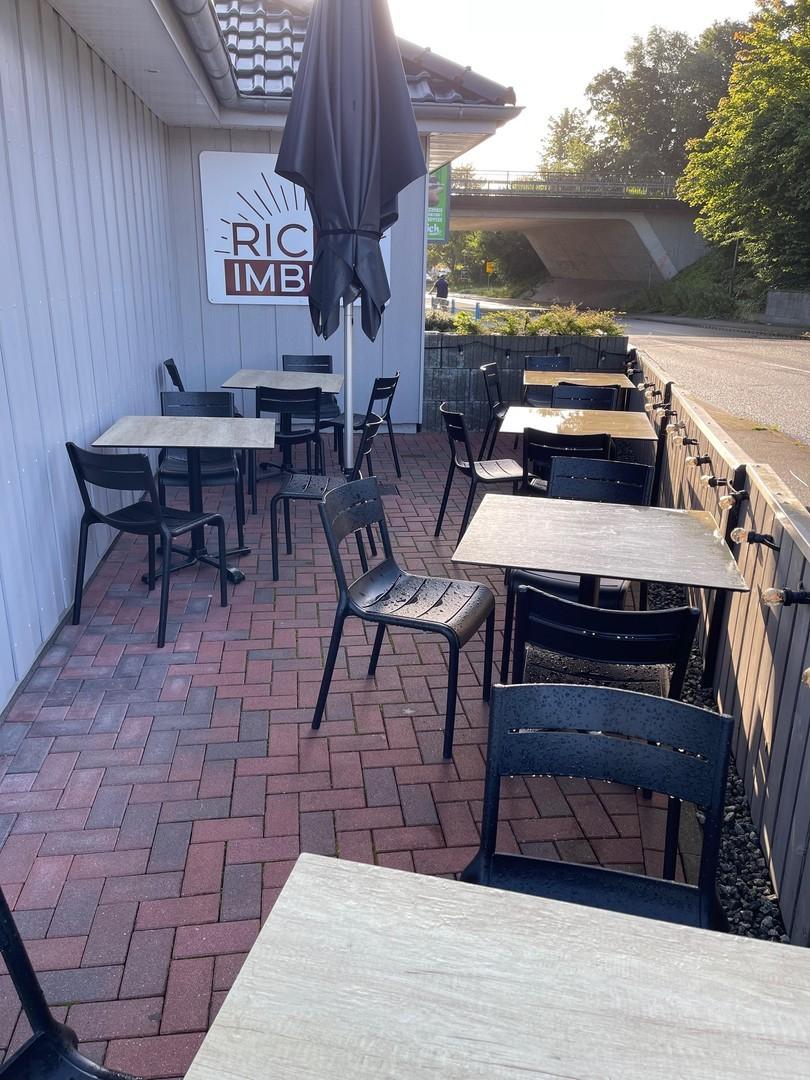 Terrasse Imbiss