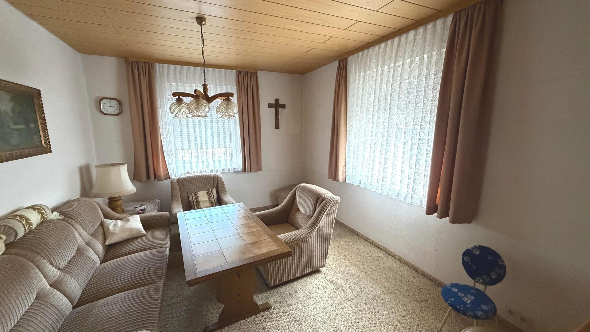 2. Wohnzimmer Erdgeschoss