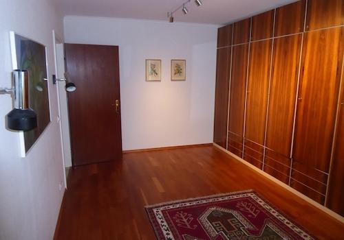 Zweites Balkonzimmer