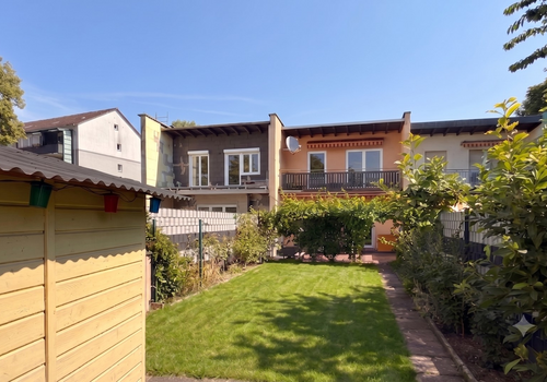 Hausansicht vom Garten