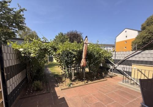 Terrasse und Garten