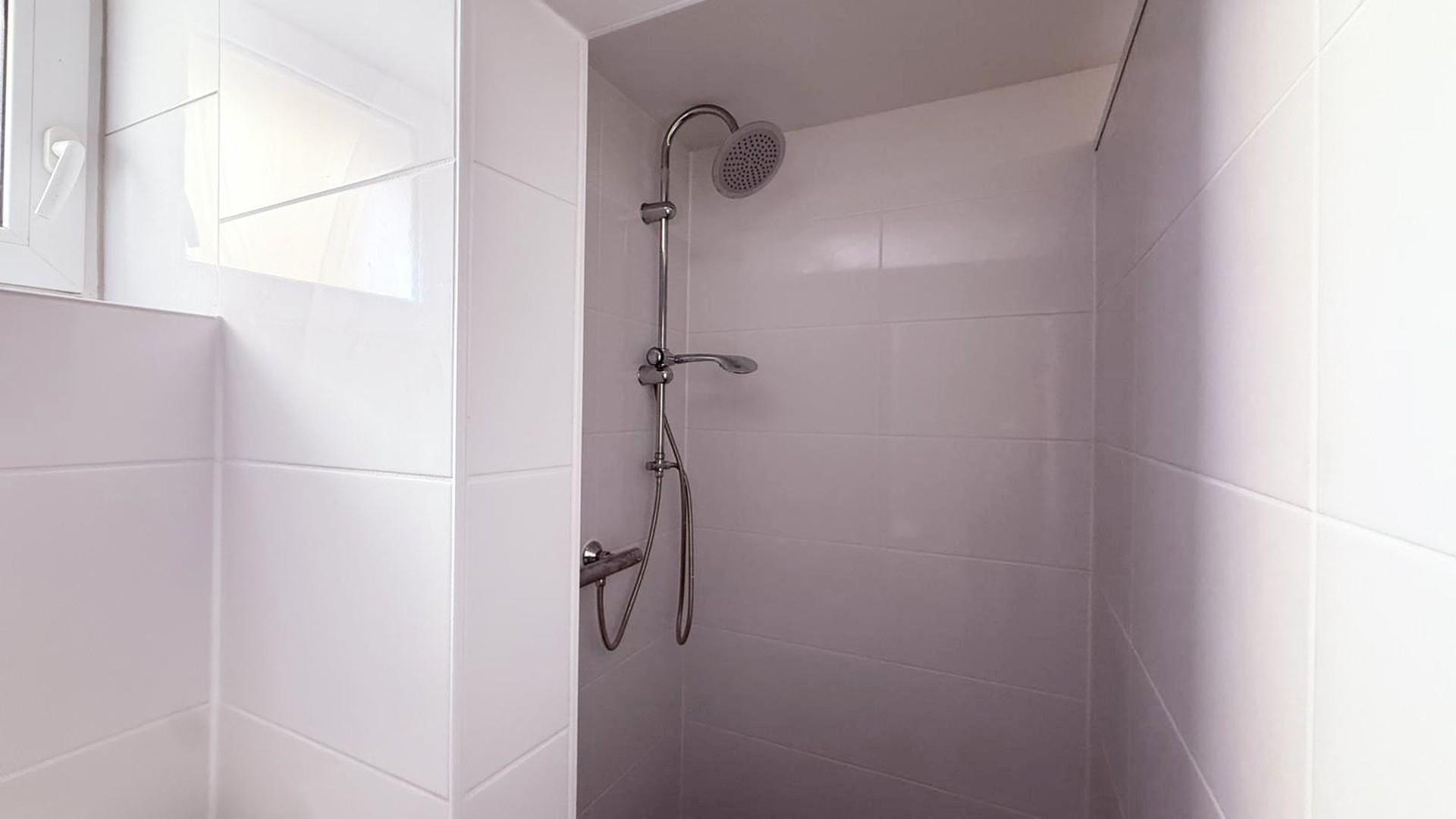 Dusche