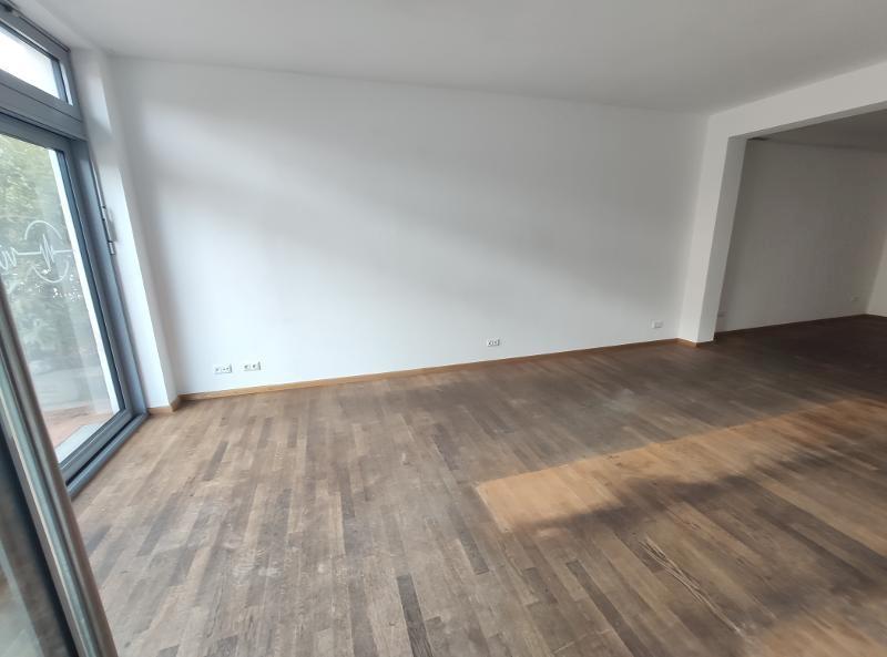 Warten / Empfang + Bar Bild 1