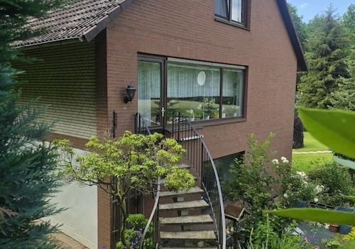Hausansicht Treppe