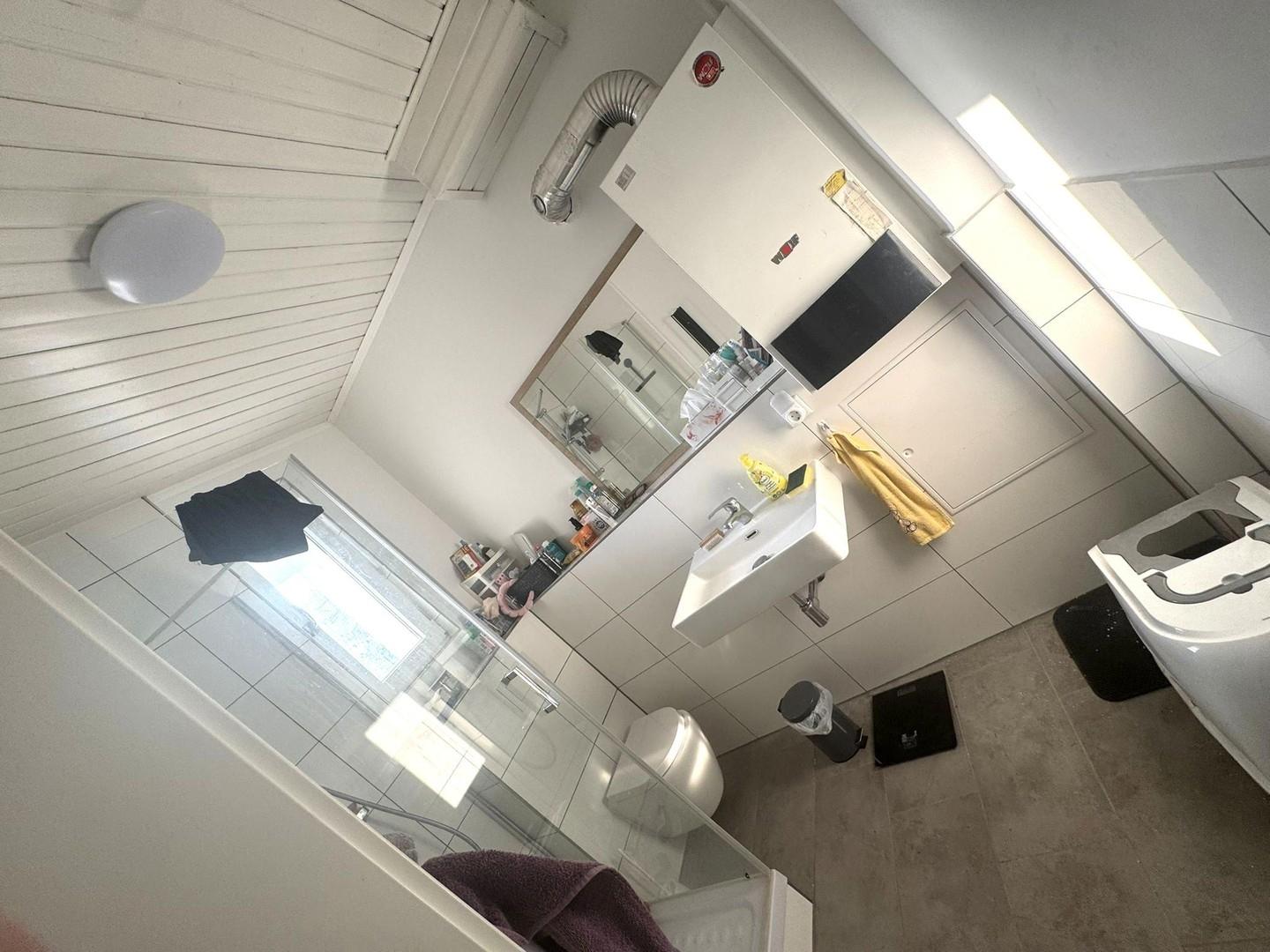Badezimmer 1