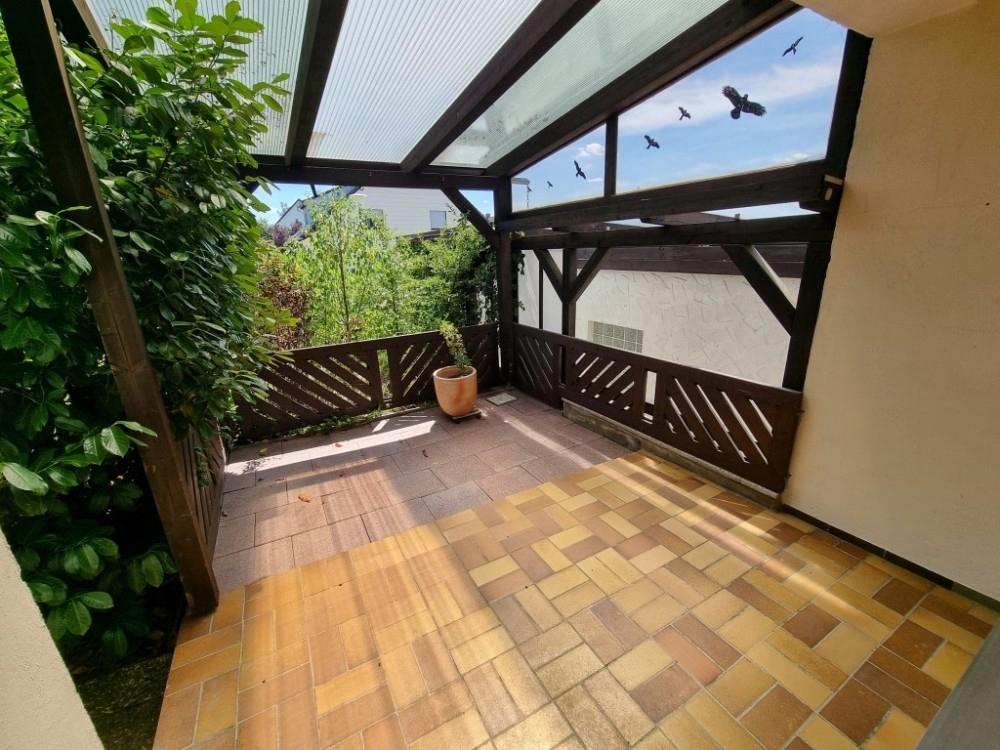 Überdachte Terrasse